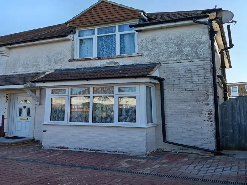 Front of house transformation - Before